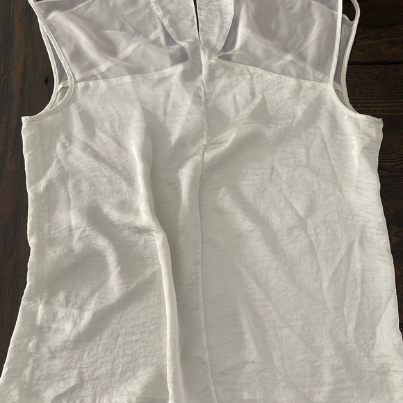 Helmut Lang crinkle silk top in silver. - Picture 2 of 3